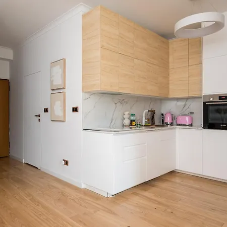 Tawerny Terrace By Bookinghost Apartmán