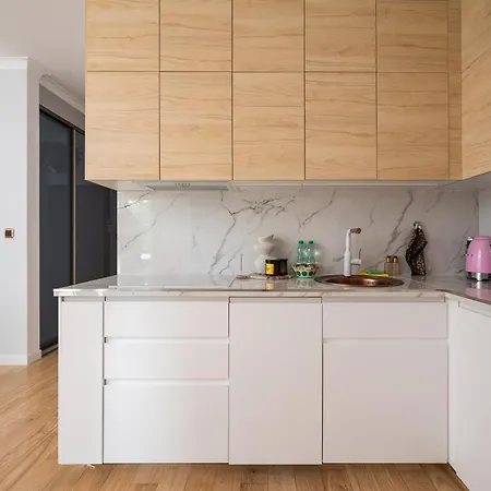 Tawerny Terrace By Bookinghost Apartman