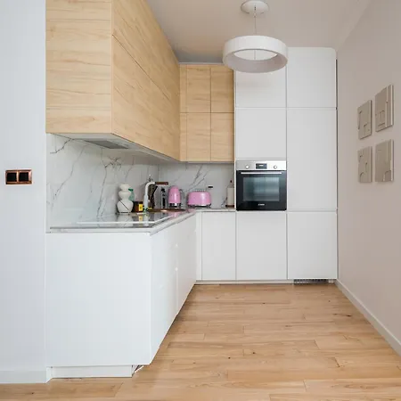 Tawerny Terrace By Bookinghost Apartmán *