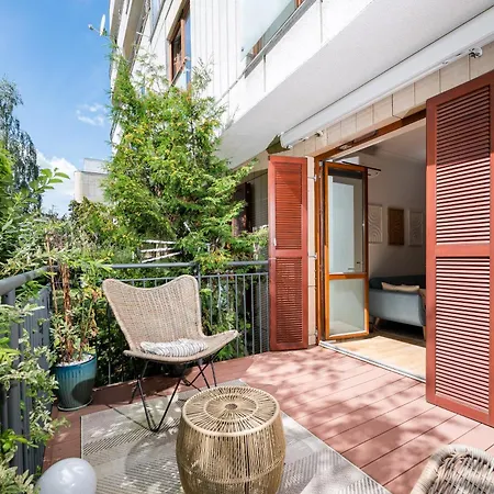 Tawerny Terrace By Bookinghost