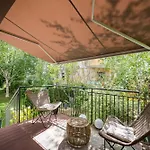 Lejlighed Tawerny Terrace By Bookinghost *